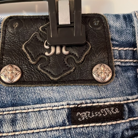 Miss Me Easy Boot Jeans - Picture 5 of 7